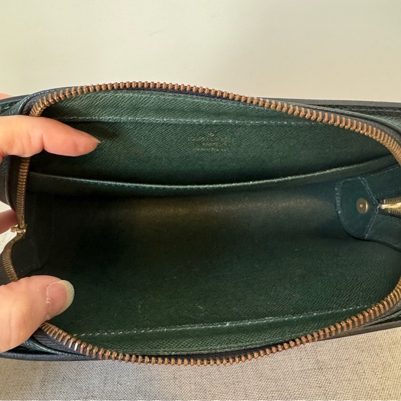 Louis Vuitton Vintage Green Taiga Pochette Orsay Clutch - Picture 11 of 16